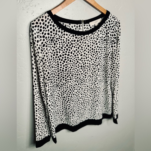 Ann Taylor Blouse Sheath Dalmatian Printed Black/White Exposed Zip Medium NEW - Picture 6 of 15